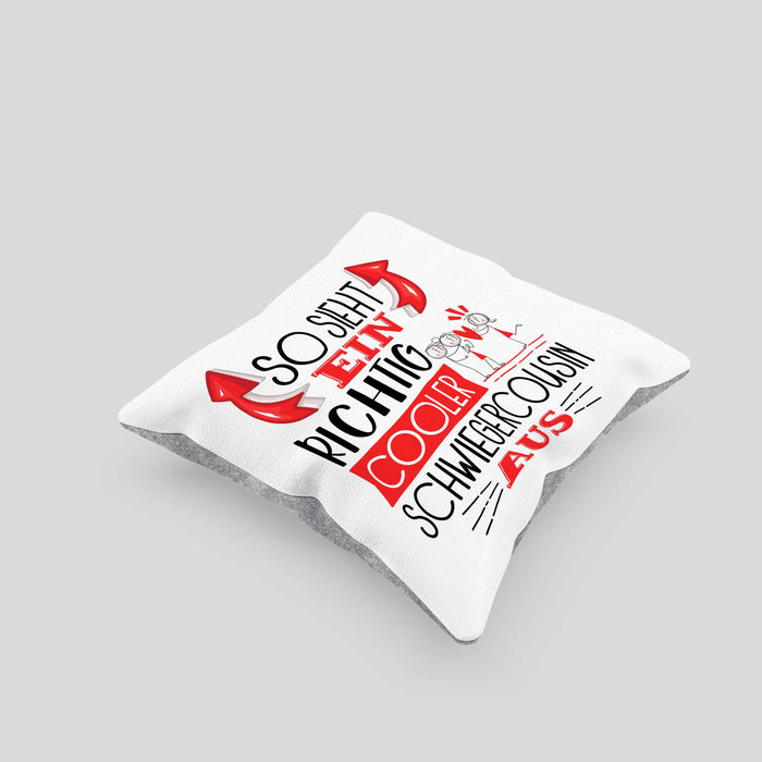So Sieht Ein Richtig Cooler Schwiegercousin Aus Geschenk Kissen mit Füllung 40x40 Lustiger Spruch Geschenkidee (Grau) Grau Trendation