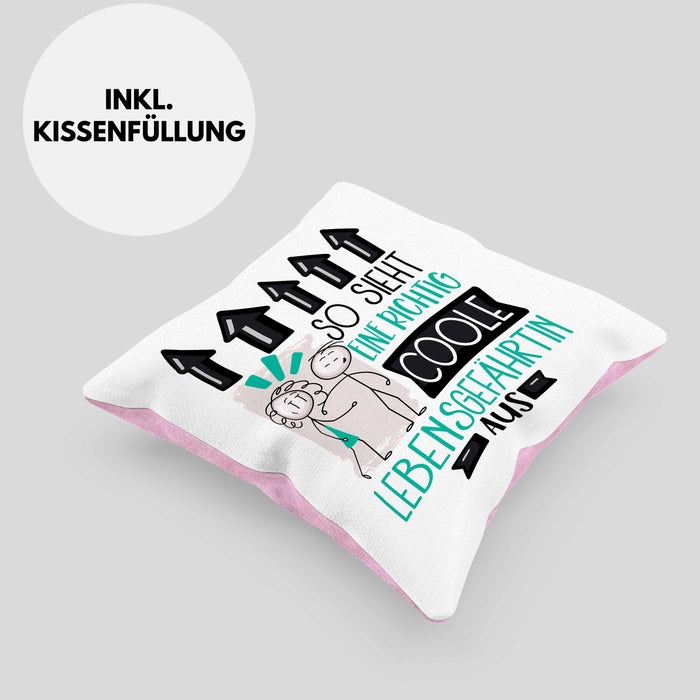 Lebensgefährtin Geschenk Kissen mit Füllung 40x40 Lustig Geschenkidee für Lebensgefährtin Geburtstag So Sieht Eine Richtig Coole Lebensgefährtin Aus Frauen Spruch (Grau) Rosa Trendation