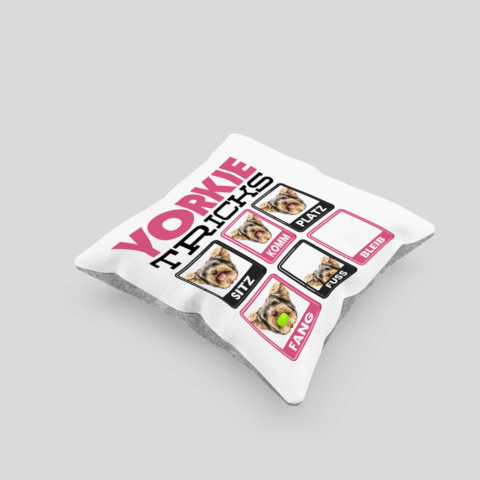 Yorkie Besitzer Kissen mit Füllung 40x40 Geschenk Lustiger Spruch Geschenkidee Yorkie Tricks Bleib (Grau) Grau Trendation