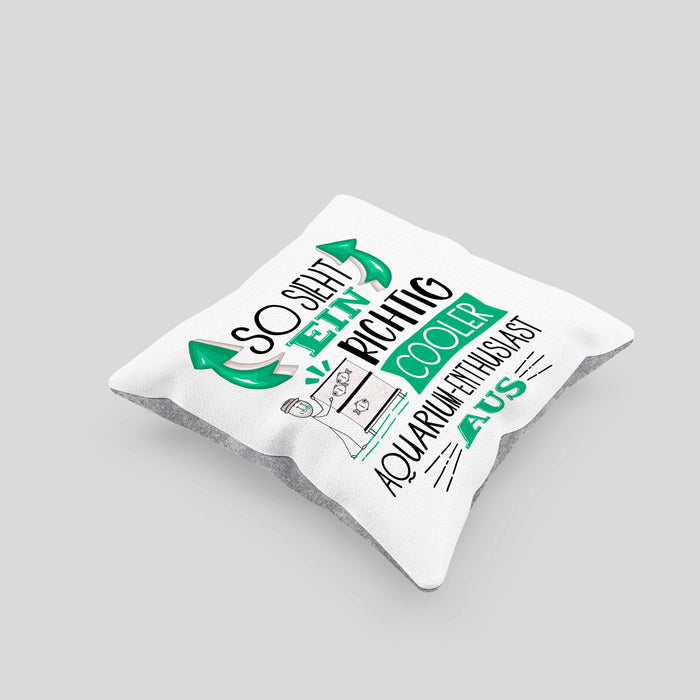 Aquarium-Enthusiast Kissen mit Füllung 40x40 So Sieht Ein Richtig Cooler Aquarium-Enthusiast Aus Geschenk Lustiger Spruch Geschenkidee (Grau) Grau Trendation