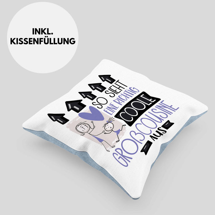 Großcousine Geschenk Kissen mit Füllung 40x40 Geschenkidee für Großcousine Geburtstag Weihnachten Spruch So Sieht Eine Richtig Coole Großcousine Aus (Grau) Blau Trendation