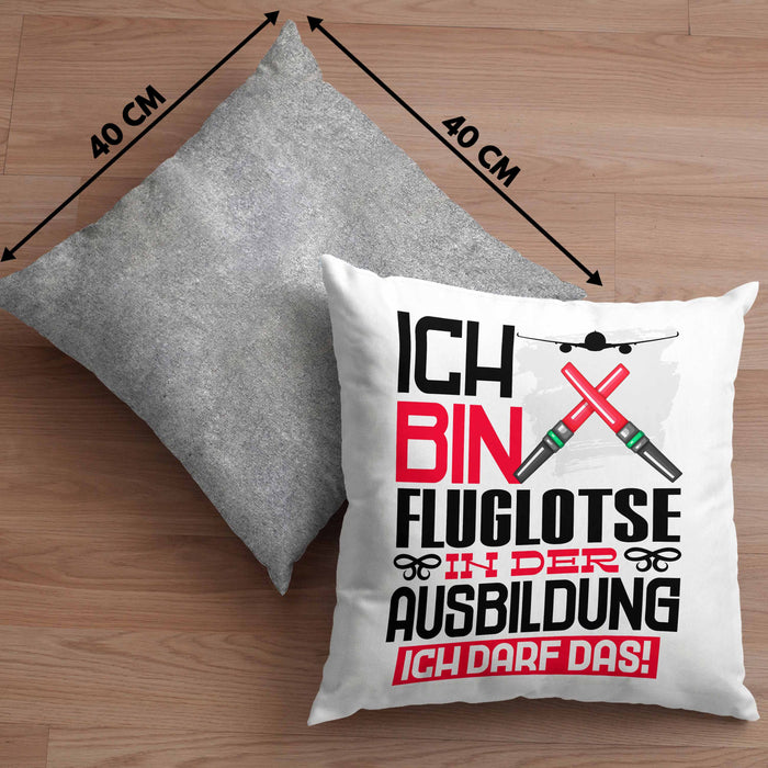 Fluglotse Ausbildung Kissen mit Füllung 40x40 Geschenk Ich Bin Fluglotse In Der Ausbildung Ich Darf Das Geschenkidee Spruch (Grau) Grau Trendation
