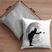 Boule Kissen mit Füllung 40x40 Geschenk Boule-Spieler Geschenkidee Grafik Mond Boule (Grau) Grau Trendation