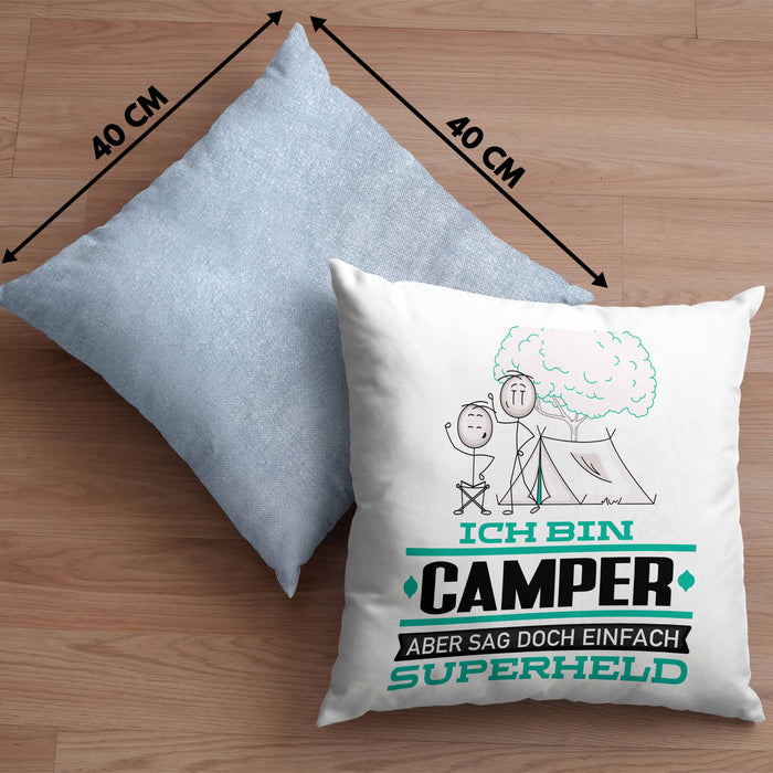 Camper Geschenk Kissen mit Füllung 40x40 Ich Bin Camper Aber Sag Doch Einfach Superheld Lustige Geschenkdiee für Camper (Grau) Blau Trendation
