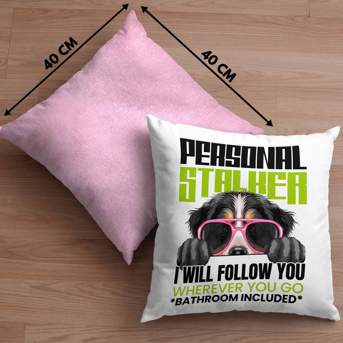 Berner Sennen Besitzerin Kissen mit Füllung 40x40 Geschenk Lustiger Spruch Geschenkidee Personal Stalker (Grau) Rosa Trendation
