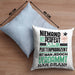 Plattenproduzent Geschenk Kissen mit Füllung 40x40 Lustige Geschenkidee für Plattenproduzent Geburtstag Niemand Ist Perfekt Aber Als Plattenproduzent Ist Man Nah Dran (Grau) Blau Trendation
