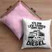 LKW Fahrer Kissen mit Füllung 40x40 Geschenk Ich Bin LKW Fahrer Trinke Bier und Verbrenne Diesel Humor Geschenkidee (Grau) Rosa Trendation