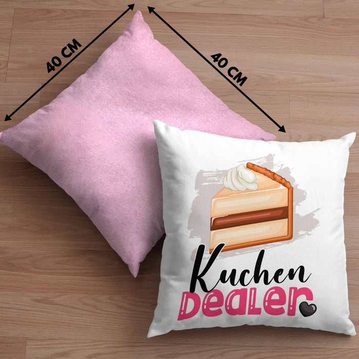 Kuchen Dealer Kissen mit Füllung 40x40 Geschenk für Kuchenverkäufer Geburtstag Spruch Geschenkidee (Grau) Rosa Trendation