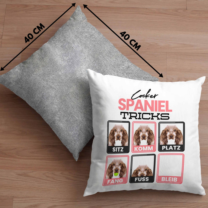 Cocker Spaniel Besitzer Kissen mit Füllung 40x40 Geschenk Lustiger Spruch Geschenkidee Cocker Spaniel Tricks Bleib (Grau) Grau Trendation