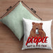 Lustige Bär-Kissen mit Füllung 40x40 Spruch "People - Not A Big Fan" (Grau) Grün Trendation