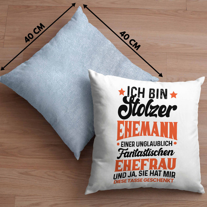 Ehemann Geschenk Kissen mit Füllung 40x40 Ich Bin Stolzer Ehemann Einer Fantastischen Ehefrau Jahrestag Geschenkidee Gag Joke (Grau) Blau Trendation