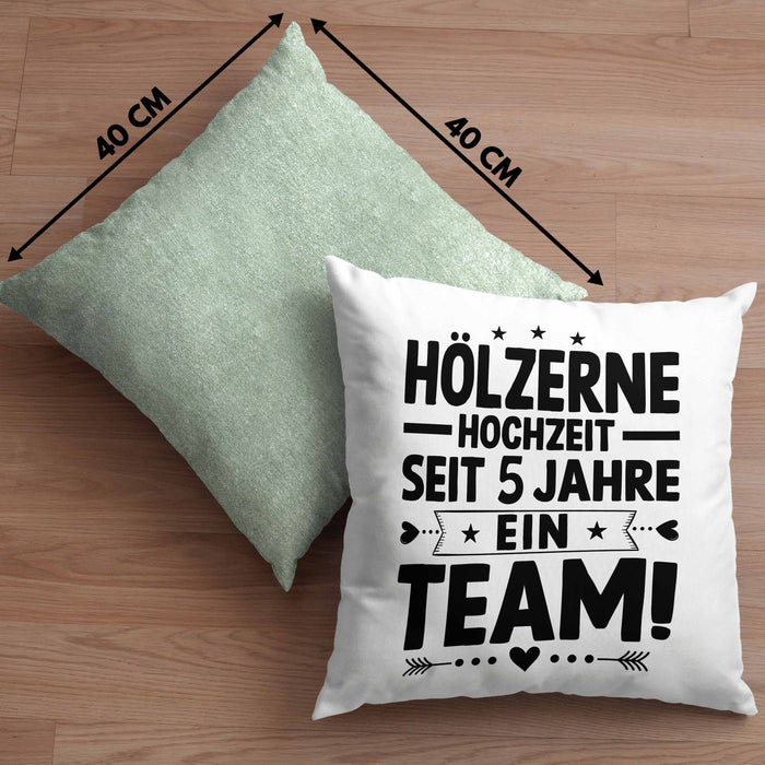 Hölzerne Hochzeit Kissen mit Füllung 40x40 Geschenk Ehemann Ehefrau Partner 5 Jahre Ein Team (Grau) Grün Trendation
