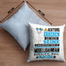 Modellbahnfan Geschenk Kissen mit Füllung 40x40 Lustiger Spruch Erheben Sie Sich Der Modellbahnfan Betritt den Raum (Grau) Blau Trendation