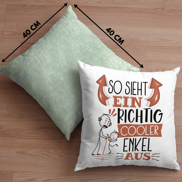 Enkel Kissen mit Füllung 40x40 Geschenk So Sieht Ein RIchtig Cooler Enkel Aus Geschenkidee Lustiger Spruch Geburtstag (Grau) Grün Trendation