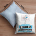 Lehrer Geschenk Kissen mit Füllung 40x40 Ich Bin Lehrer Aber Sag Doch Einfach Superheld Lustige Geschenkdiee für Lehrer (Grau) Blau Trendation