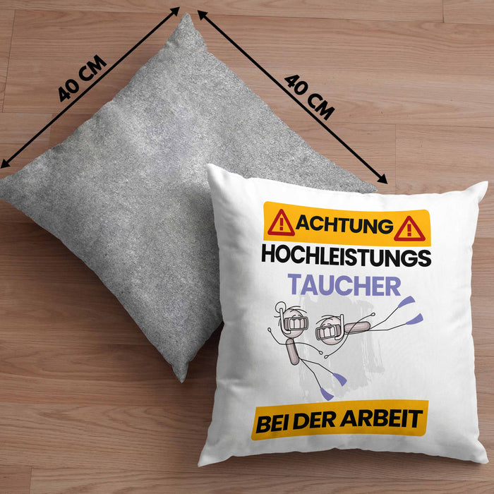 Taucher Kissen mit Füllung 40x40 Geschenk Lustiger Spruch Geschenkidee für Taucher Achtung Hochleistungs Taucher Bei Der Arbeit (Grau) Grau Trendation