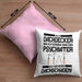 Dachdecker Geschenk Kissen mit Füllung 40x40 Lustig Mann Männer Zubehör Geschenkidee Dachdecker-Meister Psychater (Grau) Rosa Trendation