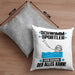 Schwimmsportler Kissen mit Füllung 40x40 Geschenk für Schwimmsportler Der Mann Der Alles Kann Geschenkidee zum Geburtstag (Grau) Grau Trendation