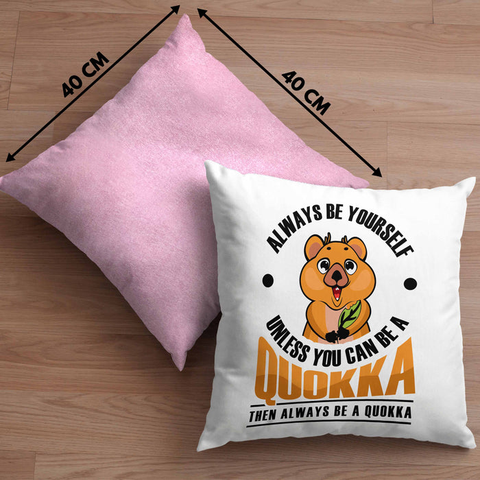 Lustige Kissen mit Füllung 40x40 Quokka-Motiv Geschenk für Quokka Liebhaber (Grau) Rosa Trendation