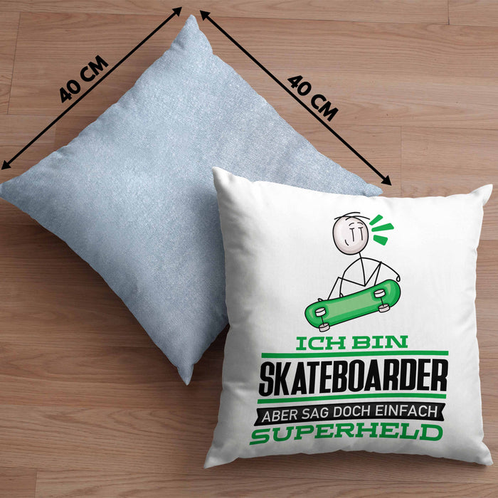 Skateboarder Geschenk Kissen mit Füllung 40x40 Ich Bin Skateboarder Aber Sag Doch Einfach Superheld Lustige Geschenkdiee für Skateboarder (Grau) Blau Trendation