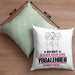 Yogalehrer Geschenk Kissen mit Füllung 40x40 So Gut Kann Nur Ein Yogalehrer Aussehen Geschenkidee (Grau) Grün Trendation