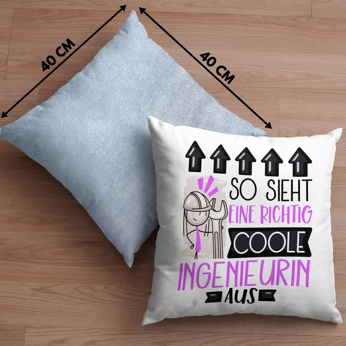 Ingenieurin Geschenk Kissen mit Füllung 40x40 Lustig Geschenkidee für Ingenieurin Geburtstag So Sieht Eine Richtig Coole Ingenieurin Aus Frauen Spruch (Grau) Blau Trendation