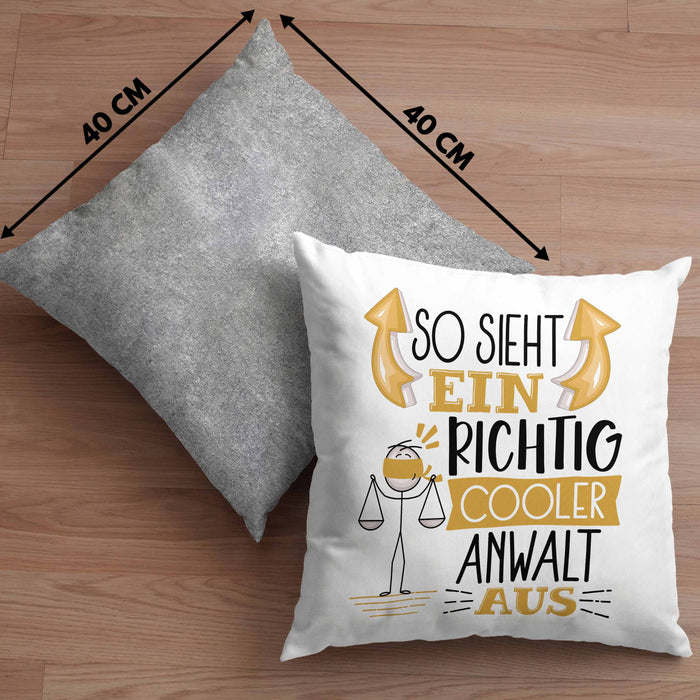Anwalt Kissen mit Füllung 40x40 Geschenk So Sieht Ein RIchtig Cooler Anwalt Aus Geschenkidee Lustiger Spruch Geburtstag (Grau) Grau Trendation