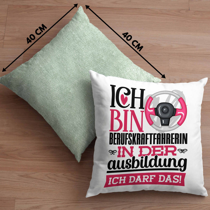Berufskraftfahrerin Ausbildung Start Geschenk Kissen mit Füllung 40x40 Ich Bin Berufskraftfahrerin In Der Ausbildung Ich Darf Das Geschenkidee (Grau) Grün Trendation