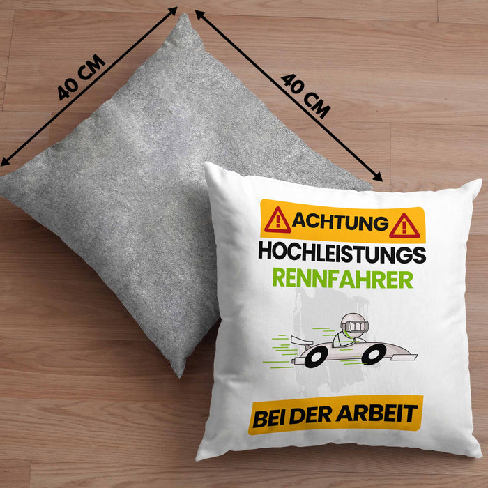 Rennfahrer Kissen mit Füllung 40x40 Geschenk Lustiger Spruch Geschenkidee für Rennfahrer Achtung Hochleistungs Rennfahrer Bei Der Arbeit (Grau) Grau Trendation