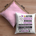 Großcousin Geschenk Kissen mit Füllung 40x40 Lustiger Spruch Erheben Sie Sich Der Großcousin Betritt den Raum (Grau) Rosa Trendation
