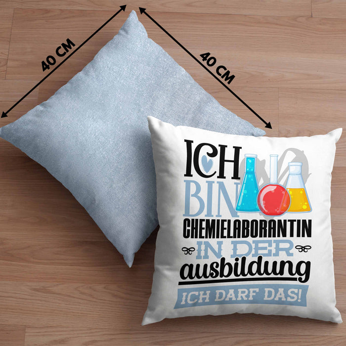 Chemielaborantin Ausbildung Start Geschenk Kissen mit Füllung 40x40 Ich Bin Chemielaborantin In Der Ausbildung Ich Darf Das Geschenkidee (Grau) Blau Trendation