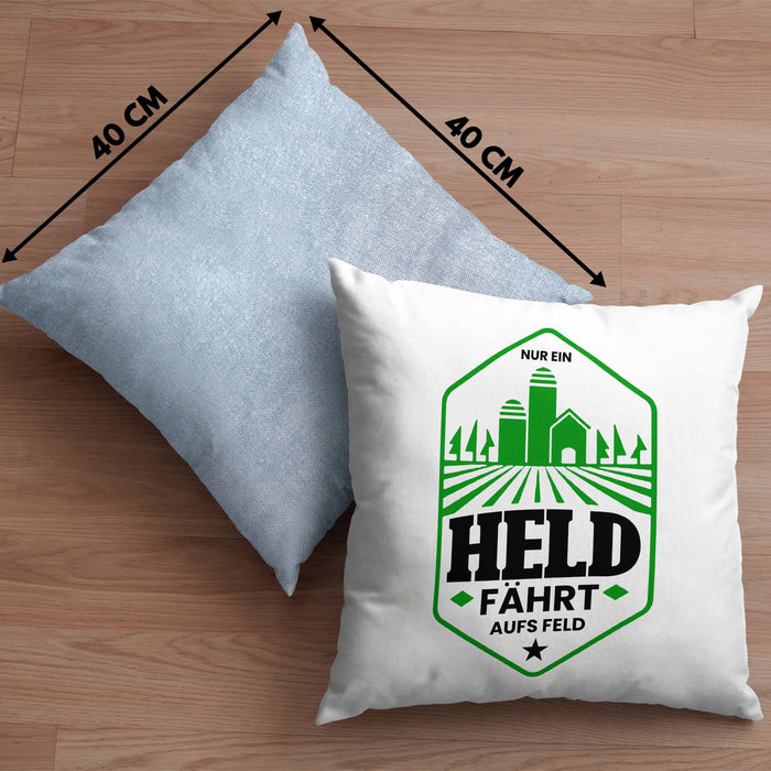 Lustige Kissen mit Füllung 40x40 für Landwirte Bauern Geschenk Spruch Nur Ein Held Fährt Aufs Feld (Grau) Blau Trendation