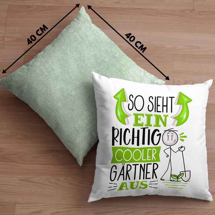 Gärtner Kissen mit Füllung 40x40 Geschenk So Sieht Ein RIchtig Cooler Gärtner Aus Geschenkidee Lustiger Spruch Geburtstag (Grau) Grün Trendation