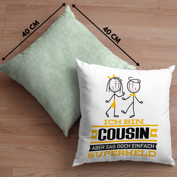 Cousin Geschenk Kissen mit Füllung 40x40 Ich Bin Cousin Aber Sag Doch Einfach Superheld Lustige Geschenkdiee für Cousin (Grau) Grün Trendation