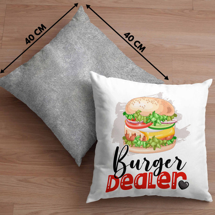 Burger Dealer Kissen mit Füllung 40x40 Geschenk für Besten Burgerverkäufer Geburtstag Spruch Geschenkidee (Grau) Grau Trendation