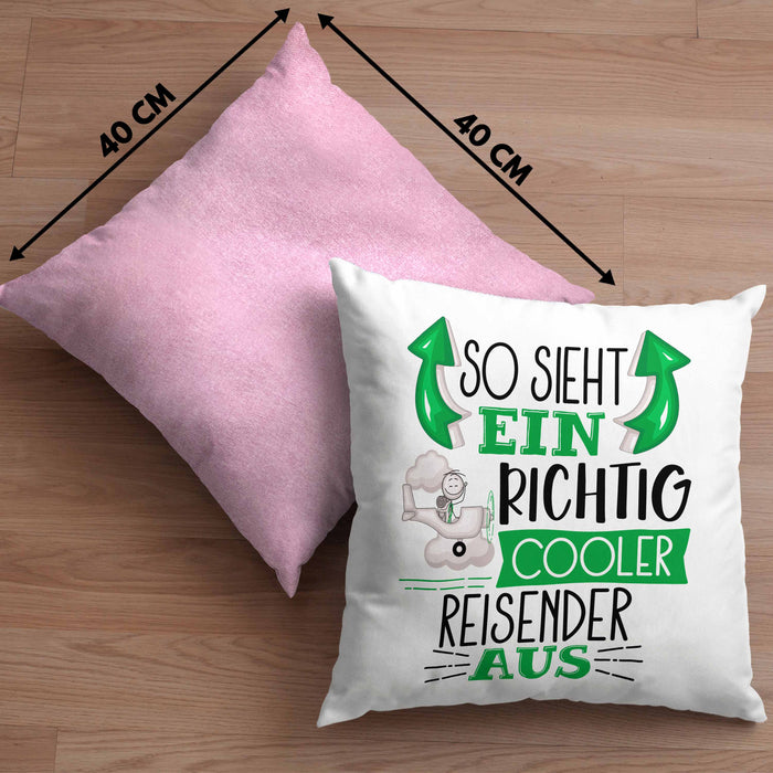 So Sieht Ein Richtig Cooler Reisender Aus Geschenk Kissen mit Füllung 40x40 Lustiger Spruch Geschenkidee (Grau) Rosa Trendation