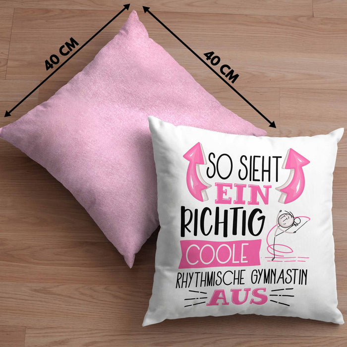 Rhythmische Gymnastin Kissen mit Füllung 40x40 Geschenk So Sieht Eine Richtig Coole Rhythmische Gymnastin Aus Geschenkidee Spruch Lustig (Grau) Rosa Trendation