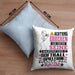 Softballspielerin Geschenk Kissen mit Füllung 40x40 Lustiger Spruch Erheben Sie Sich Der Softballspielerin Betritt den Raum (Grau) Blau Trendation