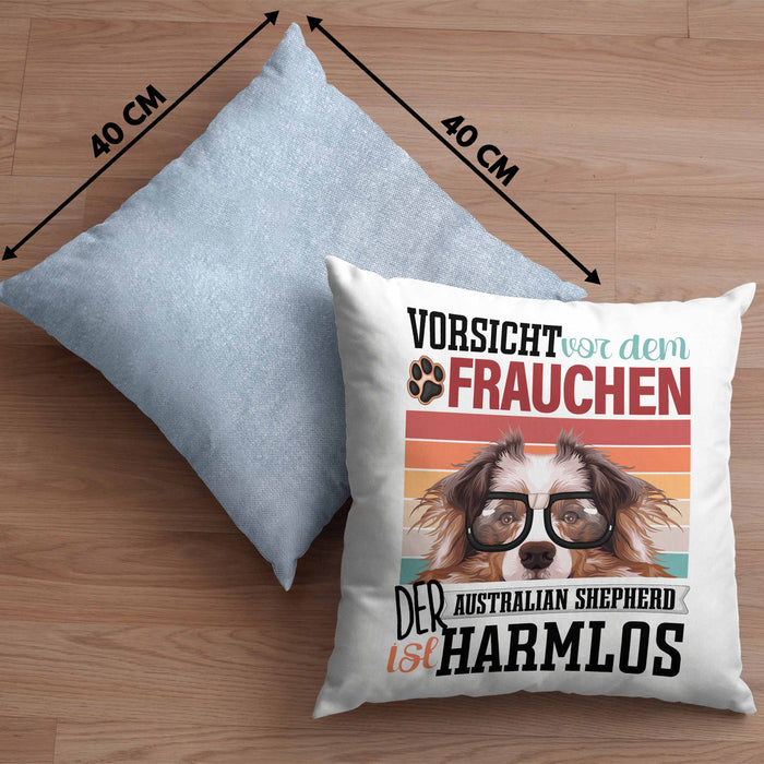 Australian Shepherd Besitzerin Frauchen Kissen mit Füllung 40x40 Geschenk Lustiger Spruch Geschenkidee Vorsicht Vor Dem Frauchen (Grau) Blau Trendation