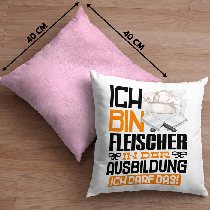 Fleischer Ausbildung Kissen mit Füllung 40x40 Geschenk Ich Bin Fleischer In Der Ausbildung Ich Darf Das Geschenkidee Spruch (Grau) Rosa Trendation