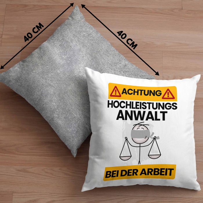 Anwalt Kissen mit Füllung 40x40 Geschenk Lustiger Spruch Geschenkidee für Anwalt Achtung Hochleistungs Anwalt Bei Der Arbeit (Grau) Grau Trendation