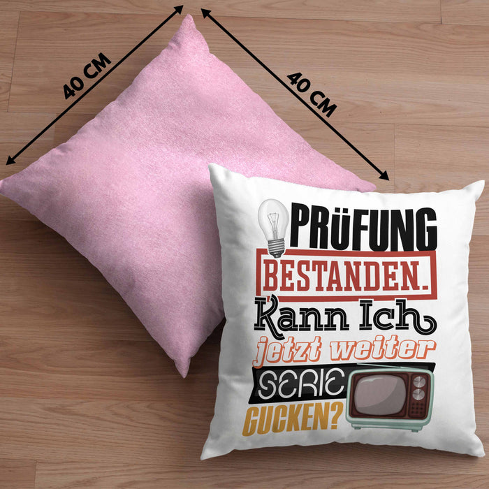 Bachelor Master Prüfung Bestanden Geschenk Kissen mit Füllung 40x40 Studium Prüfung Bestanden Kann Ich Jetzt Weiter Serie Gucken (Grau) Rosa Trendation