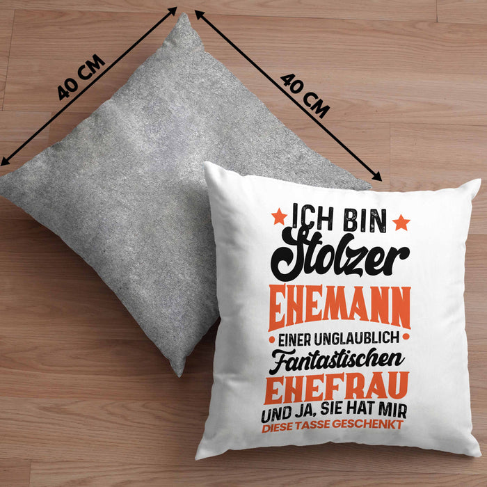 Ehemann Geschenk Kissen mit Füllung 40x40 Ich Bin Stolzer Ehemann Einer Fantastischen Ehefrau Jahrestag Geschenkidee Gag Joke (Grau) Grau Trendation