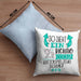 Katzenspielzeug-Designer Kissen mit Füllung 40x40 So Sieht Ein Richtig Cooler Katzenspielzeug-Designer Aus Geschenk Lustiger Spruch Geschenkidee (Grau) Blau Trendation