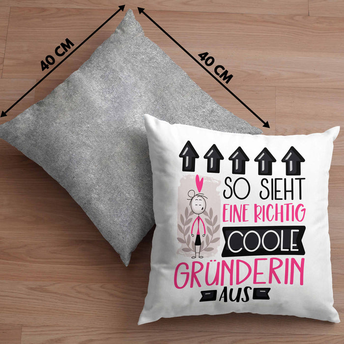 Gründerin Geschenk Kissen mit Füllung 40x40 Lustig Geschenkidee für Gründerin Geburtstag So Sieht Eine Richtig Coole Gründerin Aus Frauen Spruch (Grau) Grau Trendation