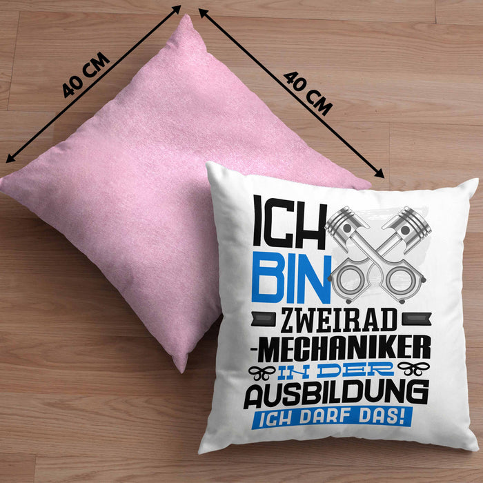 Zweiradmechaniker Ausbildung Kissen mit Füllung 40x40 Geschenk Ich Bin Zweiradmechaniker In Der Ausbildung Ich Darf Das Geschenkidee Spruch (Grau) Rosa Trendation