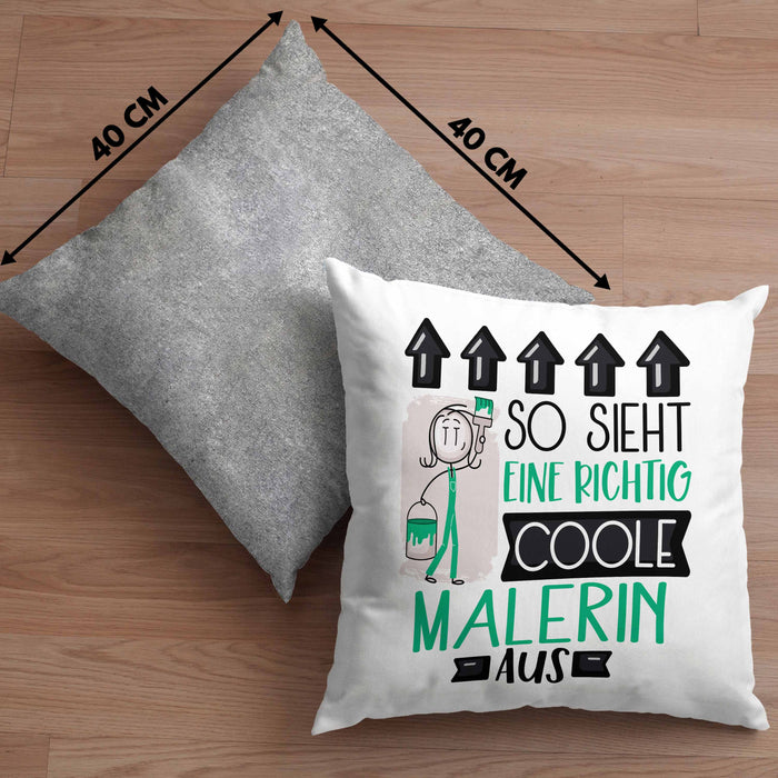 Malerin Geschenk Kissen mit Füllung 40x40 Lustig Geschenkidee für Malerin Geburtstag So Sieht Eine Richtig Coole Malerin Aus Frauen Spruch (Grau) Grau Trendation