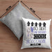 Großcousine Geschenk Kissen mit Füllung 40x40 Geschenkidee für Großcousine Geburtstag Weihnachten Spruch So Sieht Eine Richtig Coole Großcousine Aus (Grau) Grau Trendation