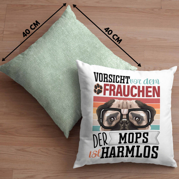 Mops Besitzerin Frauchen Kissen mit Füllung 40x40 Geschenk Lustiger Spruch Geschenkidee Vorsicht Vor Dem Frauchen (Grau) Grün Trendation