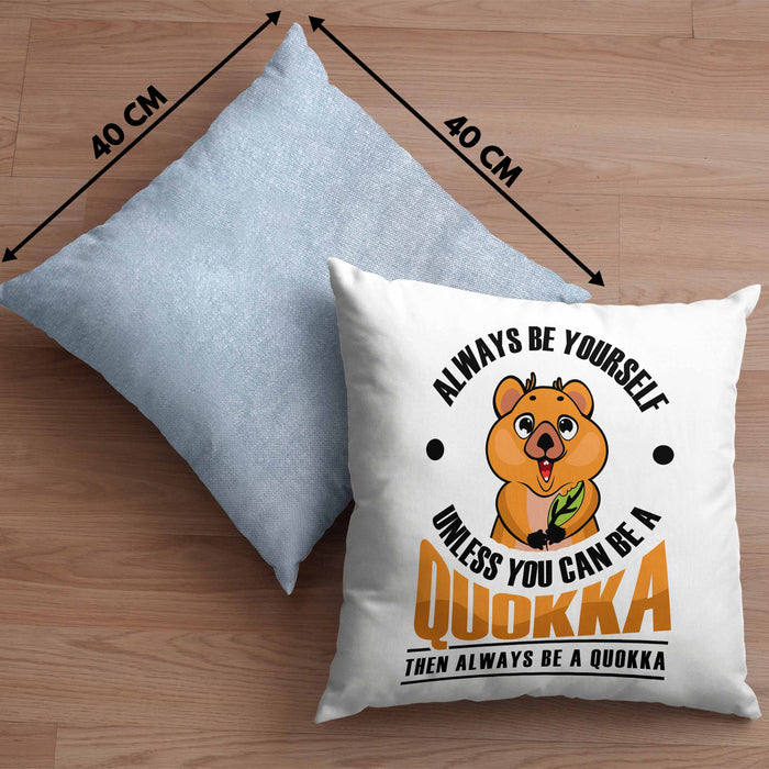 Lustige Kissen mit Füllung 40x40 Quokka-Motiv Geschenk für Quokka Liebhaber (Grau) Blau Trendation